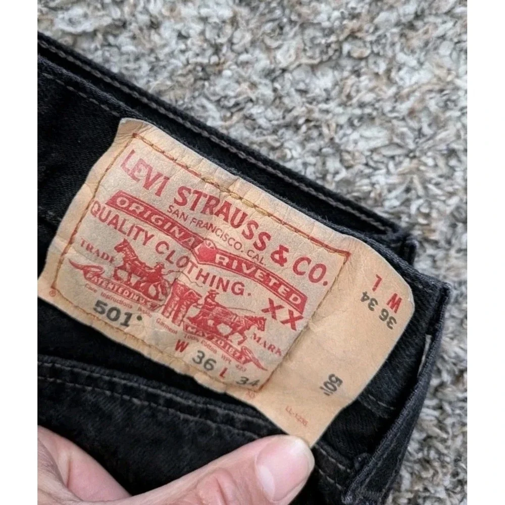 Levi's 501 Jeans Black Denim Mens 34x33 (Tag‎ 36x34) Mexico Made Y2K Button Fly